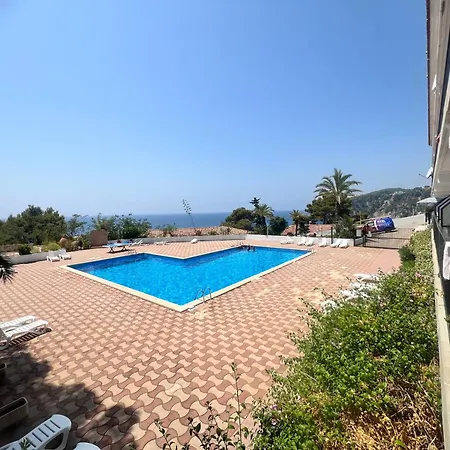Apartamento Sea View With Pool Tossa de Mar